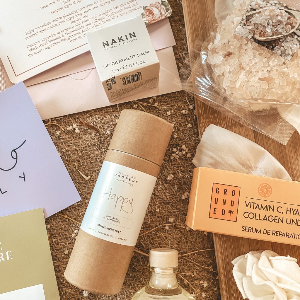 Lavellas June Self Care Box