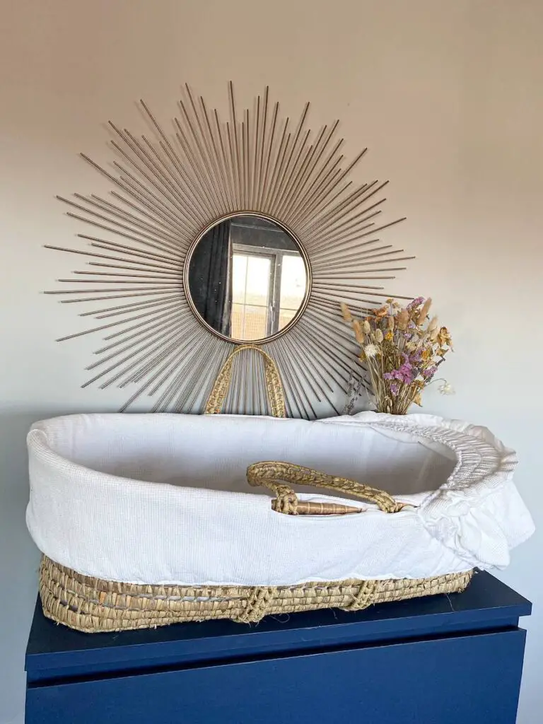 Moses Basket before DIY